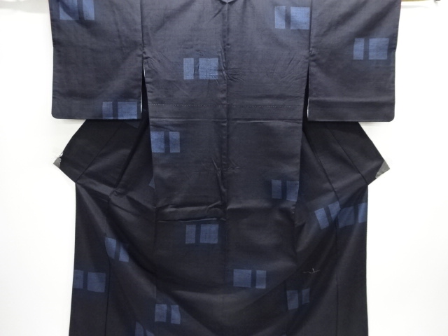 色紙模様織り出し本場結城紬100亀甲着物(石下)